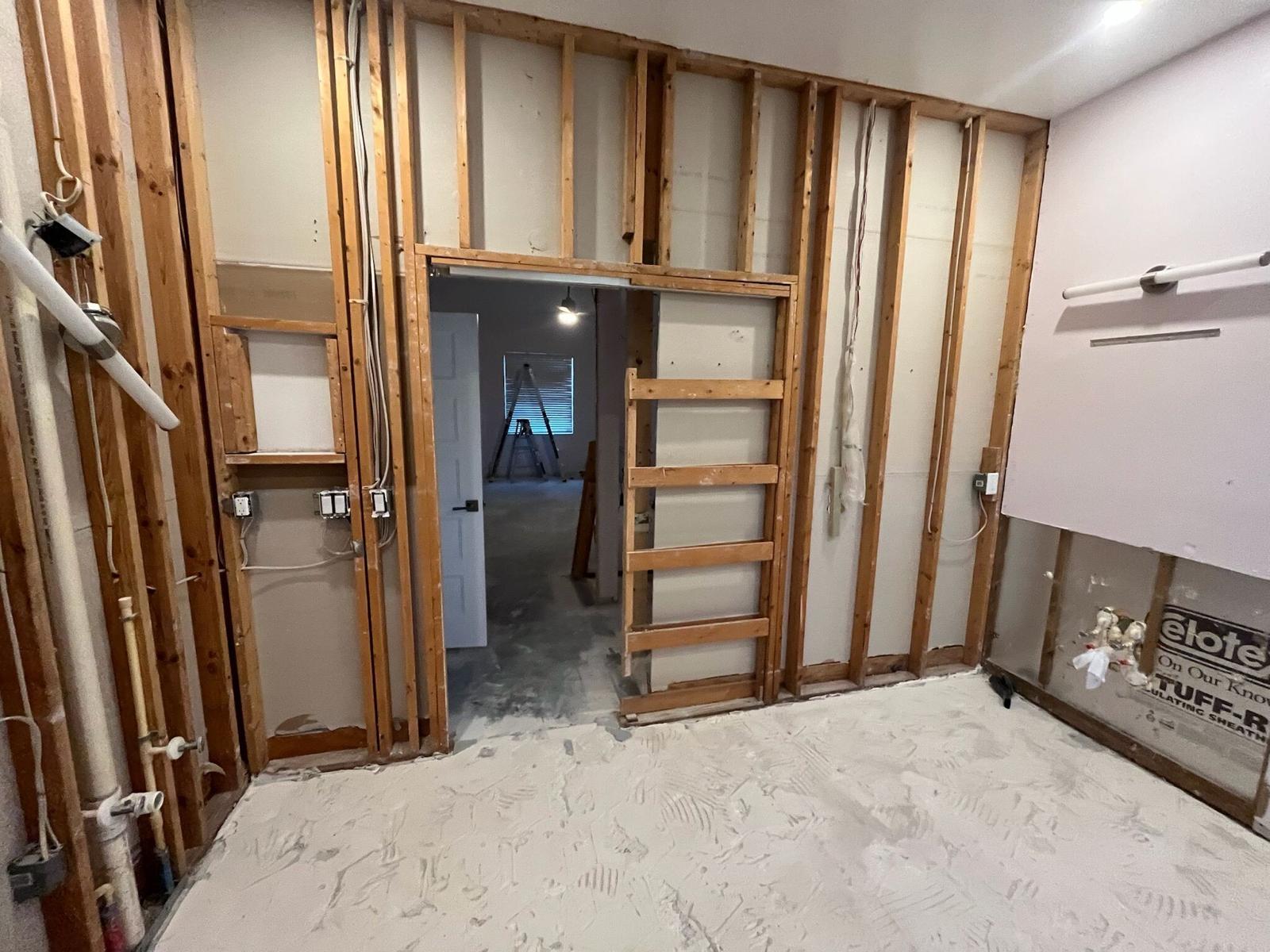 Bedroom suite before remodel
